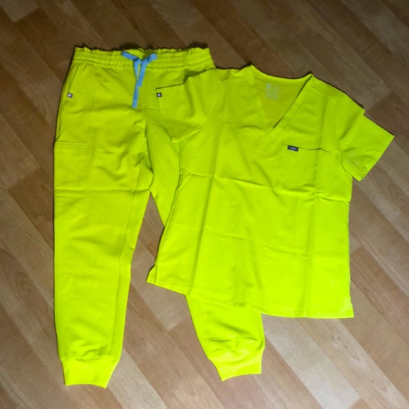 Figs Pants & Jumpsuits Figs Zamora Citrine Jogger Scrub Pants And